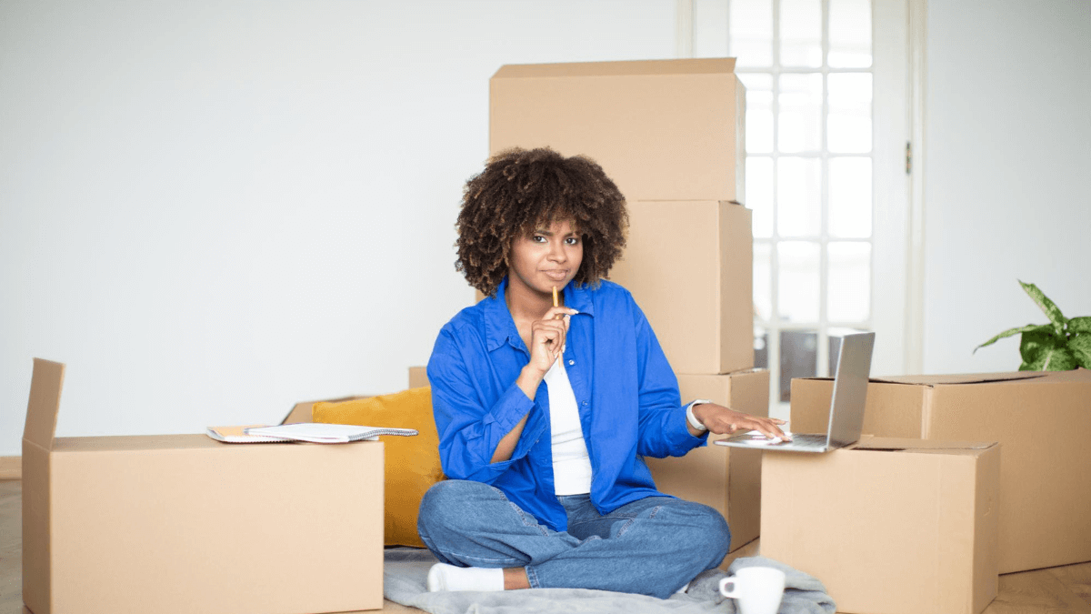 Pros And Cons Of Relocating For A Job: What You Should Know | Nasi Ispani