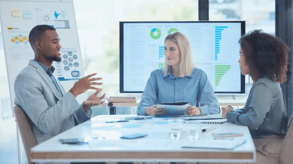 Momentum Business Strategy Assistant Internship 2025