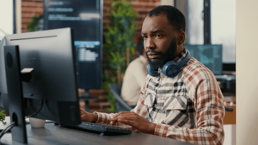 PwC Graduate Programme 2025
